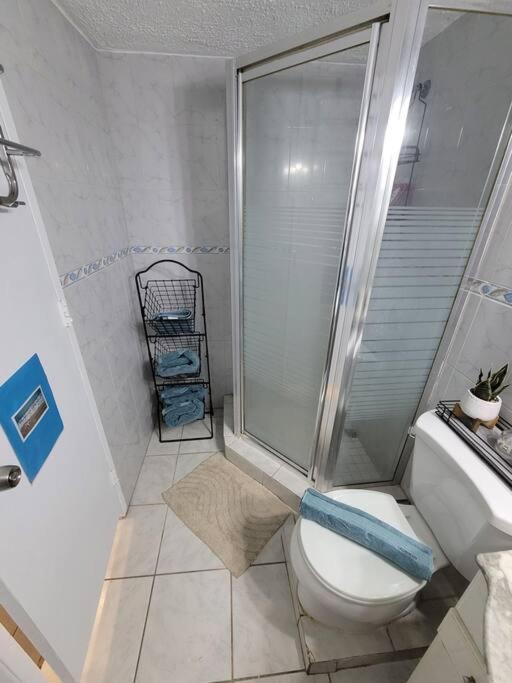 Coral Beach Studio W/ Ocean View ซานฮวน ภายนอก รูปภาพ